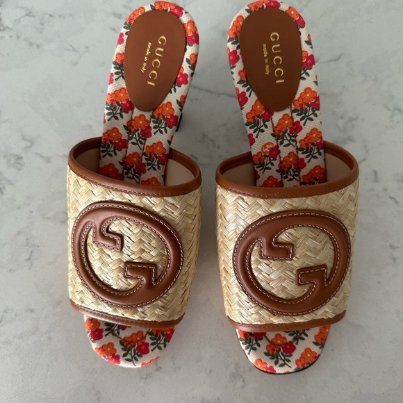 Gucci Mabel raffia slide sandals - Picture 5 of 9